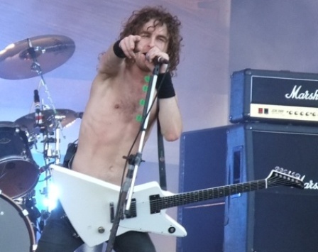 I want you! Joel O'Keeffe from Airbourne live at the Hellfest in Clisson