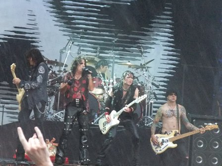 Alice Cooper under the storm in Sweden at the Sonisphere Festival