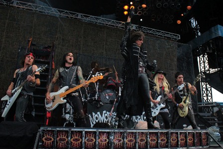 The Alice Cooper band at the Ottawa Bluesfest