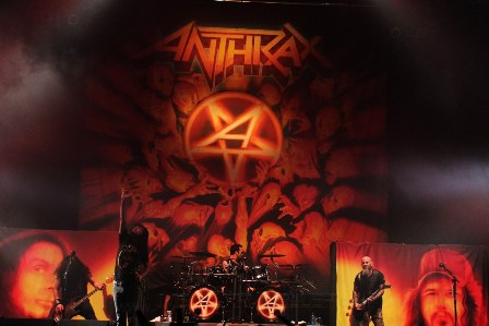 Anthrax live in Paris