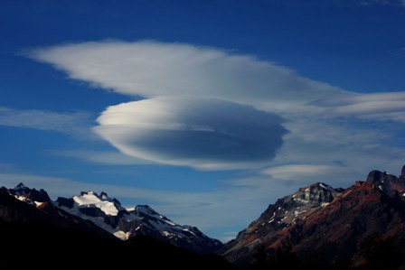 Ovni clouds above El Chaltén