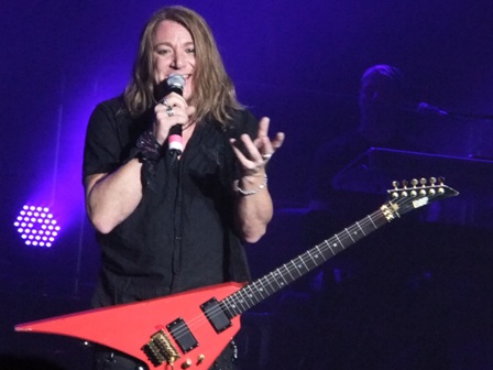 Kai Hansen and his classic pink ESP guitar - Avantasia live in Fulda