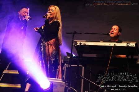 Thomas, Amanda and Miro live wiith Avantasia