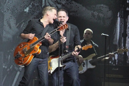 Bryan Adams and Keith Scott livve in Paris