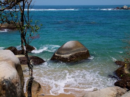 Stones and pristine sea, a Colombian Paradise