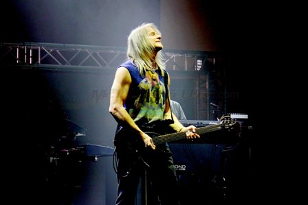 Steve Morse from Deep Purple live in France