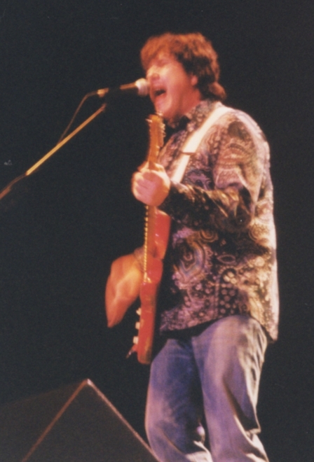 Gary Moore on stage at the Zénith in Paris