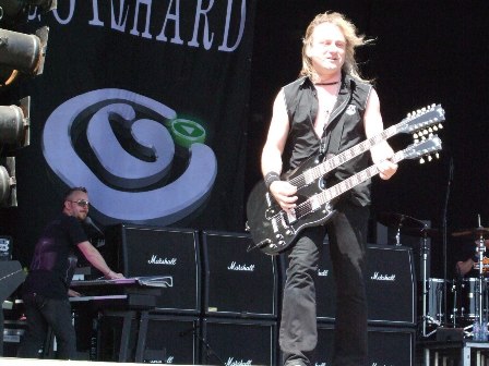 Leo Leoni with his double guitars - Gotthard live at Sweden Rock Festival - June 2008