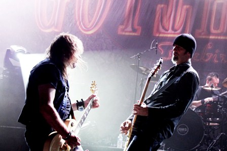 Leo and Freddy on guitars - Gotthard live in concert