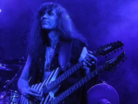 Axel Ritt and his double neck guitar