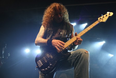 Markus Großkopf bass solo during Eagle Fly Free