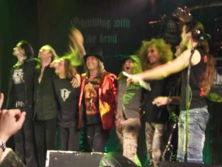 Helloween and the Dr Steins say thanks to Madrid!