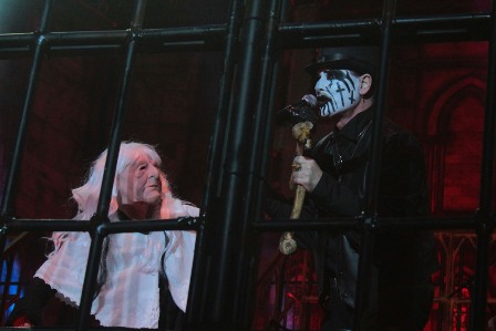 Jodi Cachia as Grandma - King Diamond live in France