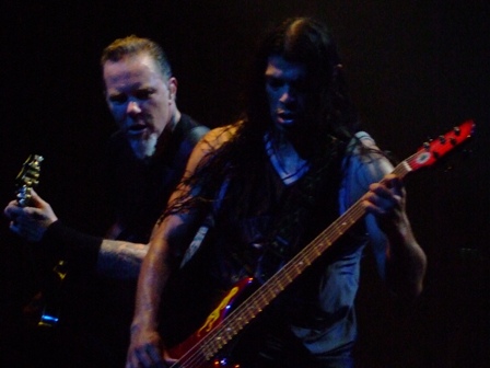 James and Robert from Metallica in Vienna - May 14 2009