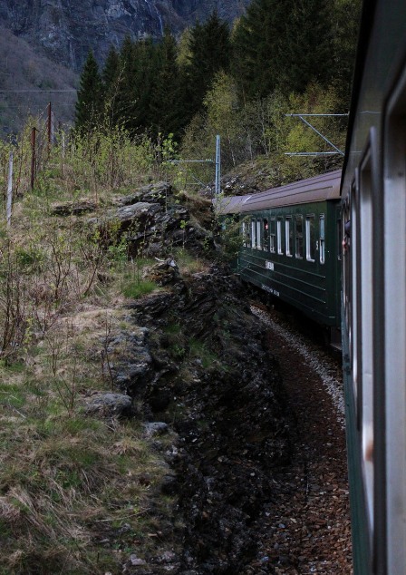 outside the Flåmsbana
