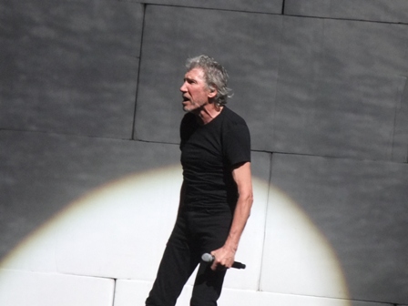 Roger Waters performing The Wall in Paris