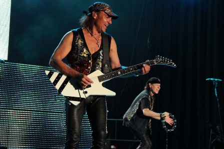 Matthias Jabs - Scorpions live in France