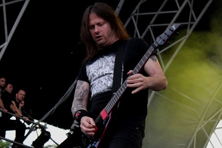 Gary Holt from Exodus live with Slayer at the Sonisphere France