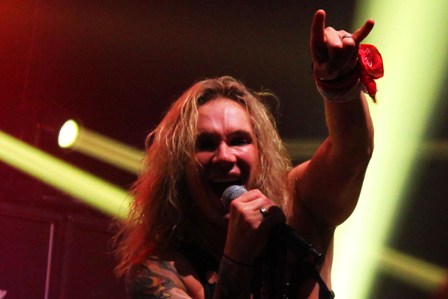 Michael Starr at the Bataclan in Paris with Steel Panther