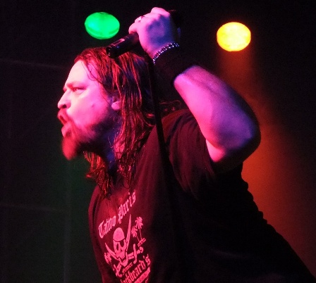 Russell Allen singing - Symphony X live