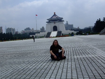 Metal Traveller visiting Chiang Kai-Chek Memorial Hall, Taipei, Taiwan