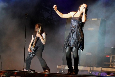 Kerry King at the Sonisphere Festival, live with Tarja